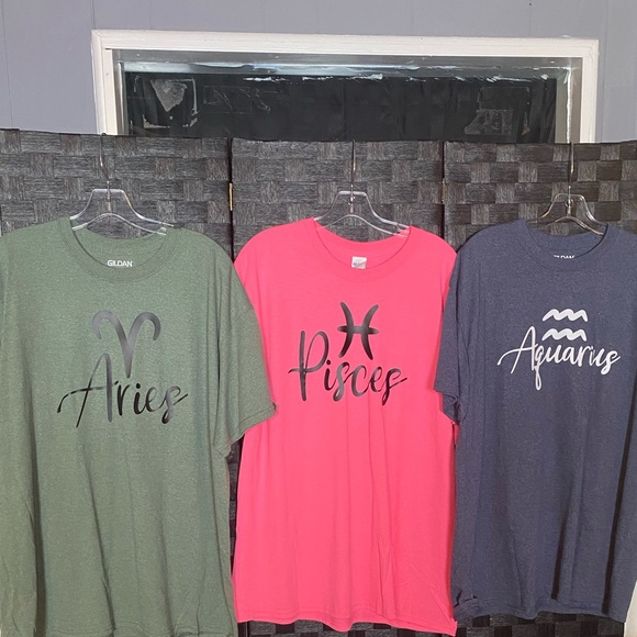 Dani Pisces Zodiac Tee - Picture 9 of 13